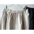 画像2: NATURAL LAUNDRY シャツコールバレルタックPT (2)